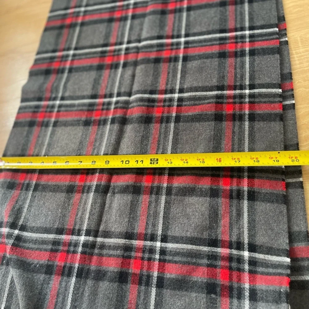 Gap Plaid Scarf with Fringe Soft Cozy